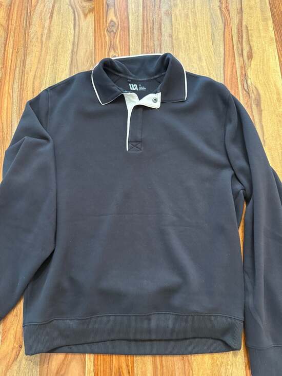 Vanquish Fitness Other - VRST Men's Pinnacle Rugby Sweatshirt Sz small